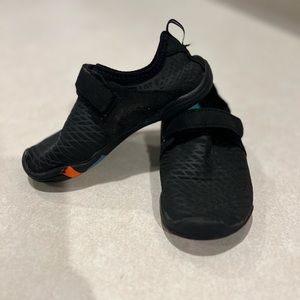 Water shoes